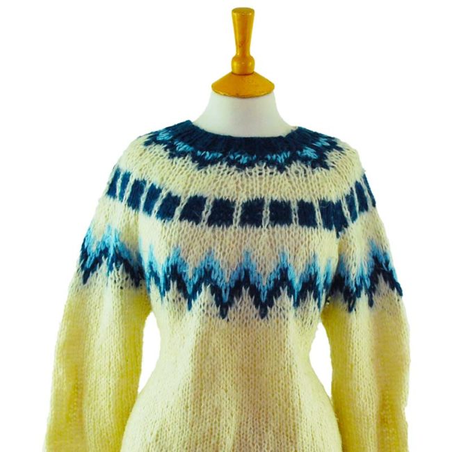 close up of 90s Large Knit Cream And Blue Jumper