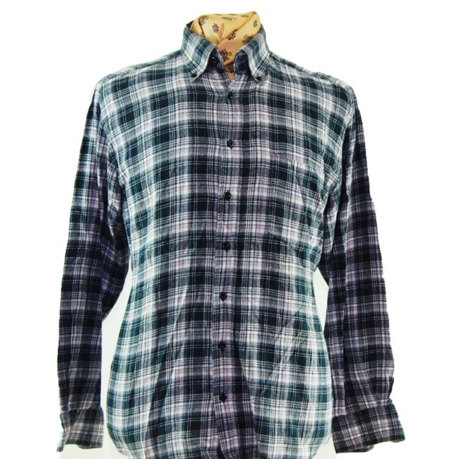 close up of 90s Retro Grunge Plaid Flannel Shirt