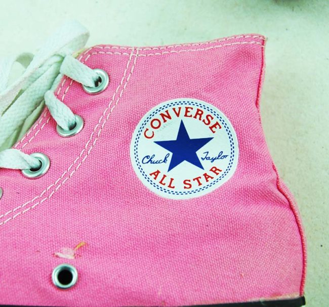 label of 90s Vibrant Pink Converse Sneakers