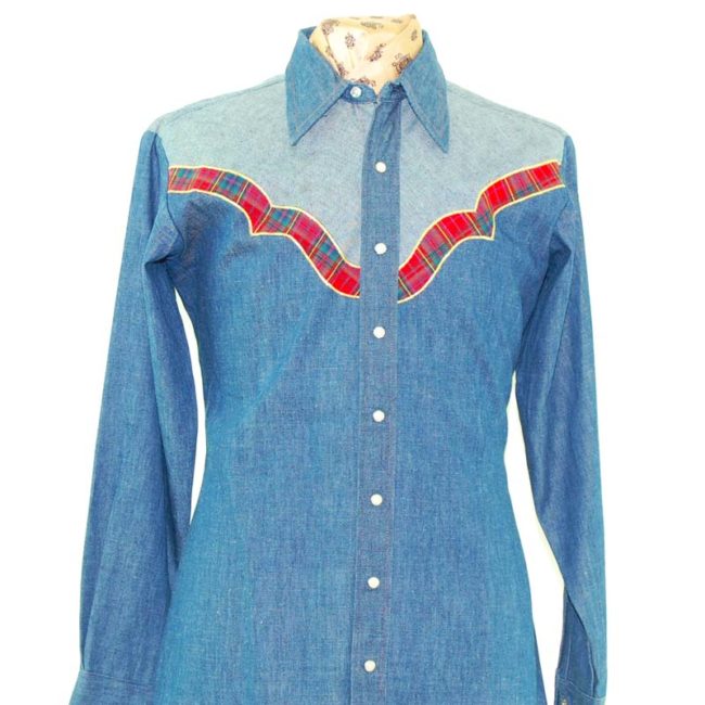 close up of back of Dee Cee Two Tone Denim Western ShirtTwo Tone Denim Western Shirt