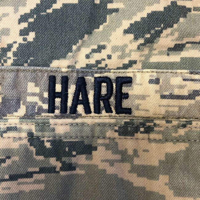 Name label "Hare"