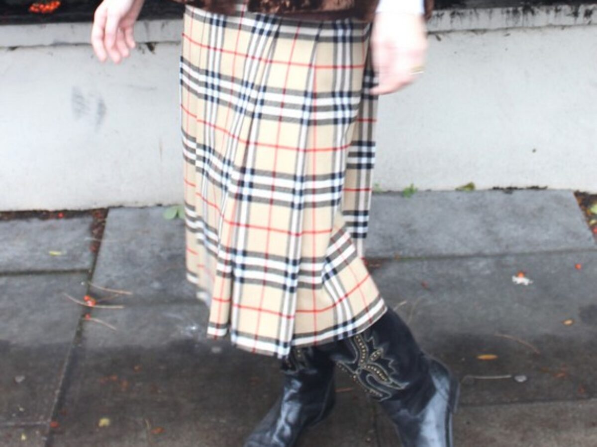 Nova Check Skirt, 10 Ways to Rock Yours - Blue 17 Vintage Clothing