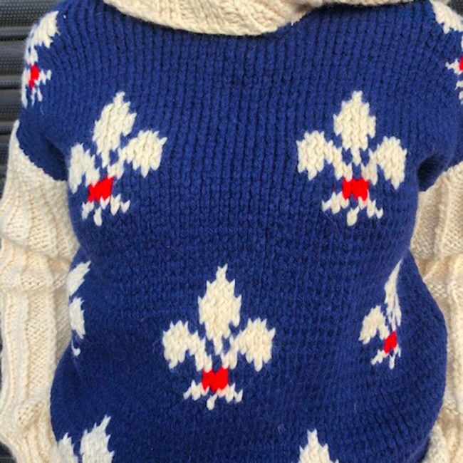 close up of 80s Vintage Jumbo Knit Jumper