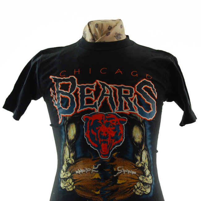 close up of Chicago Bears T Shirt