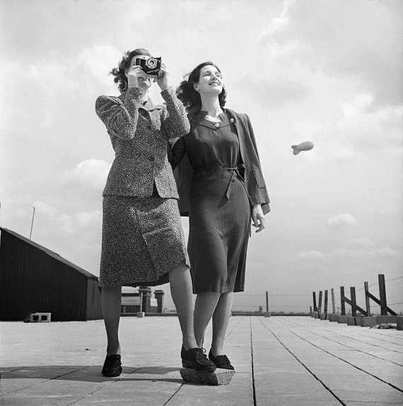 Utility fashions designed by Norman Hartnell, 1943 Utility fashions designed by Norman Hartnell, 1943