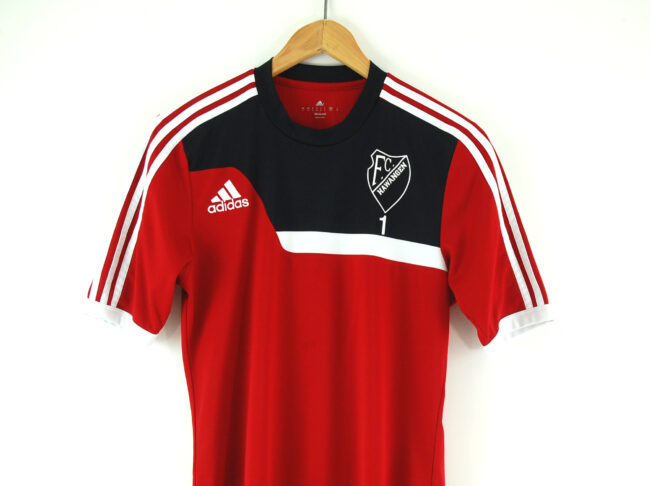 Adidas F.C. Hawangen football t-shirt close up