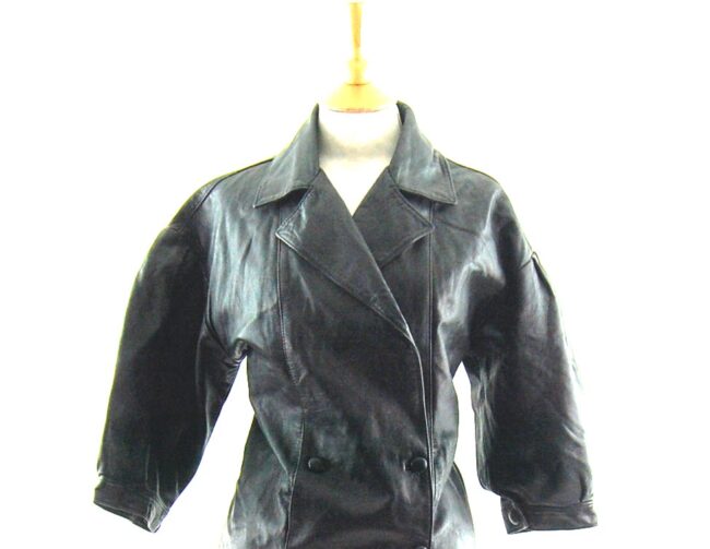 80s Cropped Sleeved Leather Jacket close up