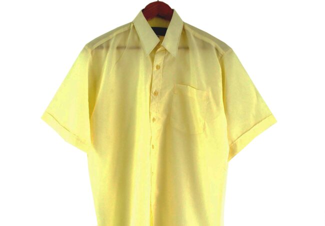 Close Up of 70s Cream Short Sleeve Shirt
