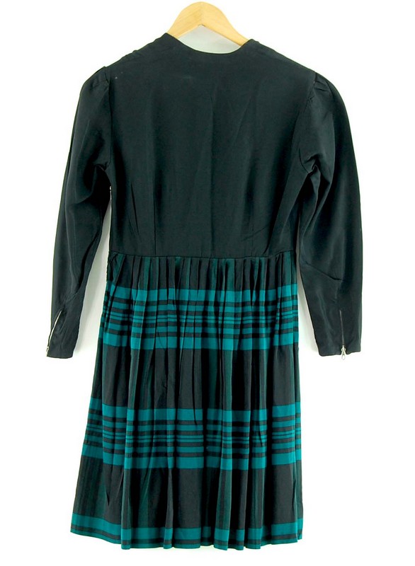 Back of 50s Austrian Dirndl Dress