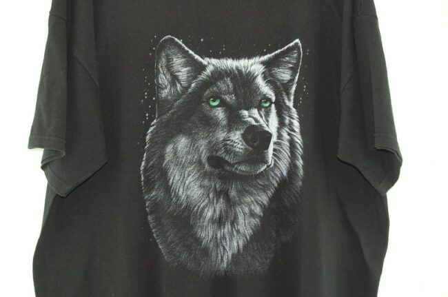 Close up of Wolf Black Tee