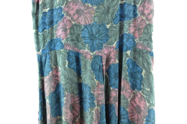 Close up of Pink and Blue Floral 50s Dress