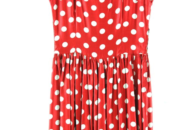 Close up of Red Polka Dot 50s Dress