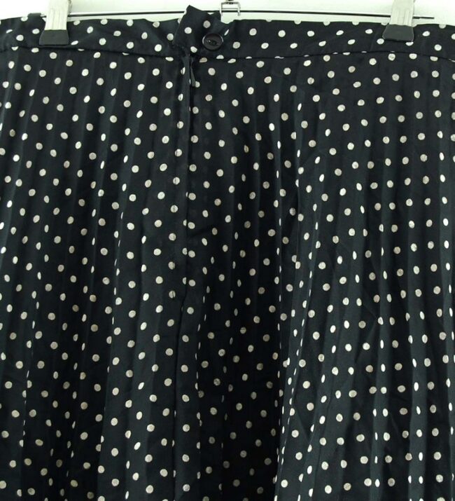 Top Back Close Up Black White Polka Dot Midi Skirt