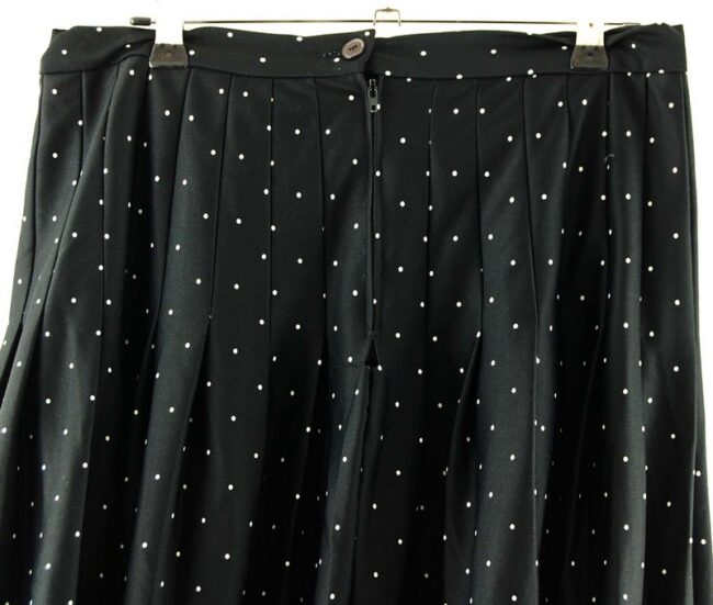 Top Back Close Up Midi Black And White Polka Dot Skirt