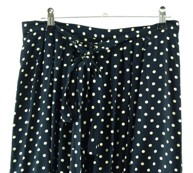 Top Close Up 90s Black Polka Dot Skirt