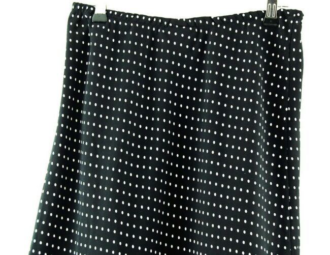 Top Close Up 90s Midi Black Polka Dot Skirt