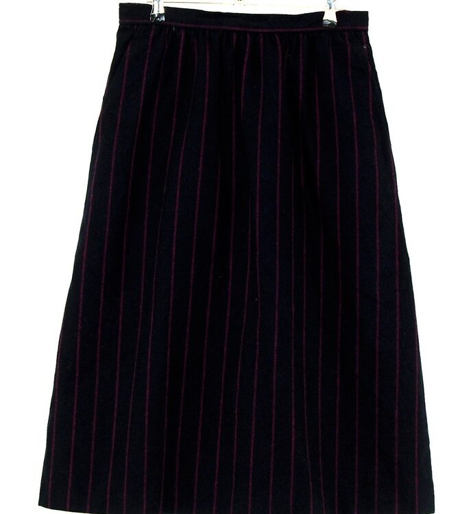 Front Wool Evan Picone Skirt