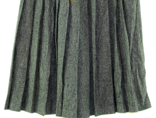 Bottom Close Up Pleated Evan Picone Skirt