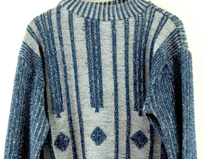 Front Top Close Up vintage 90s jumper mens