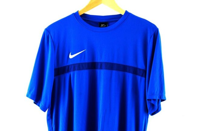 Top Close Up Nike Dry Fit Blue T Shirt
