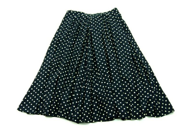 Back Flat 90s Black Polka Dot Skirt