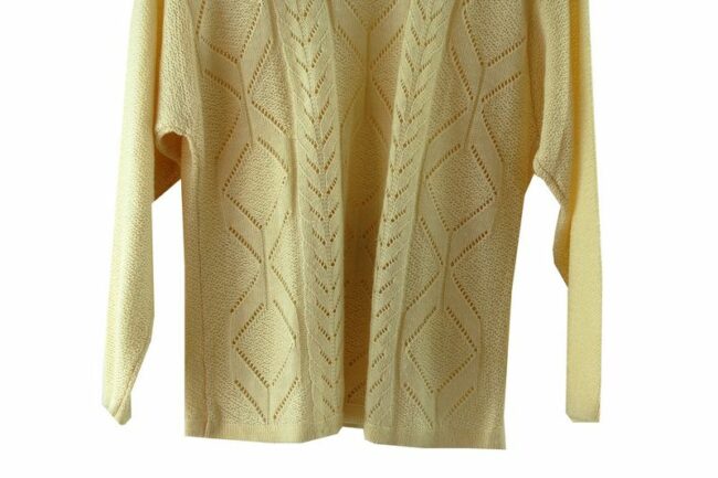 Front Bottom Close Up 80s Cream Knitted Sweater