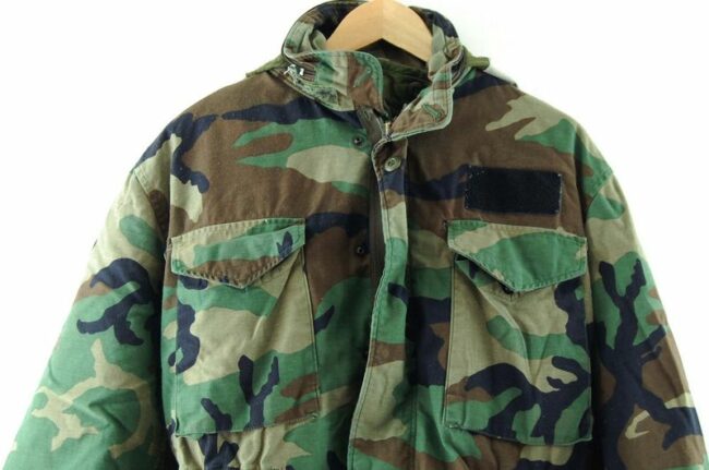 Front Top Close Up Camouflage Jacket With Hood For Mens