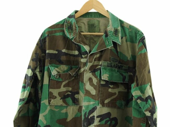 Front Close Up Mens Woodland Military Camouflage Jacket
