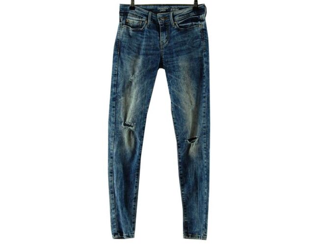 Front Levis Acid Washed Blue Jeans