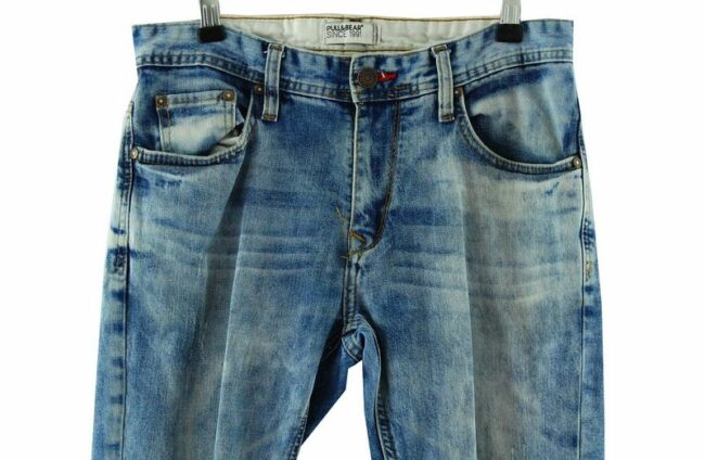 Front Close Up Pull & Bear High Waisted Acid Washed Jeans