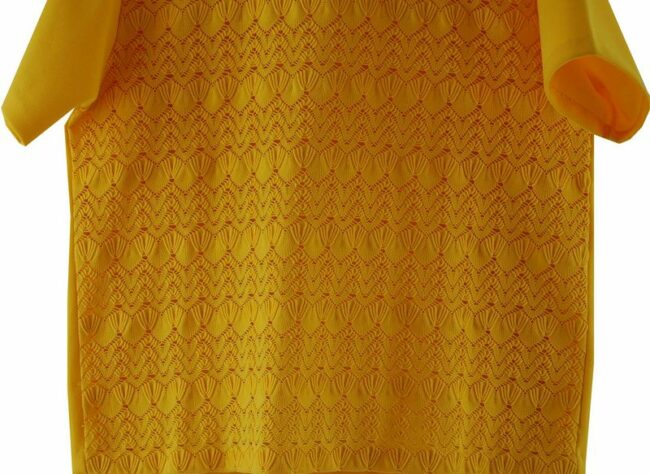 Bottom Close Up Yellow Patterned Short Sleeve 70s Top