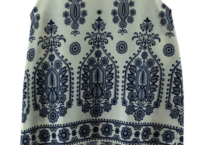 Bottom Close Up Floral Patterned Sleeveless 70s Top