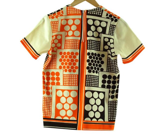 Back 70s Short Sleeve Geometric Top