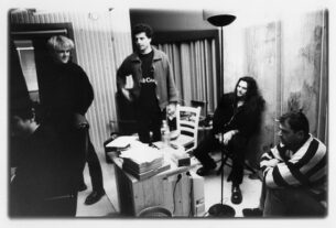 Grunge clothing styles - Paco,_Gil,_Man,_Cyril,_Thierry. Witness during recording of Grimace