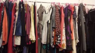 Vintage clothing online - Second hand - thrift store clothing